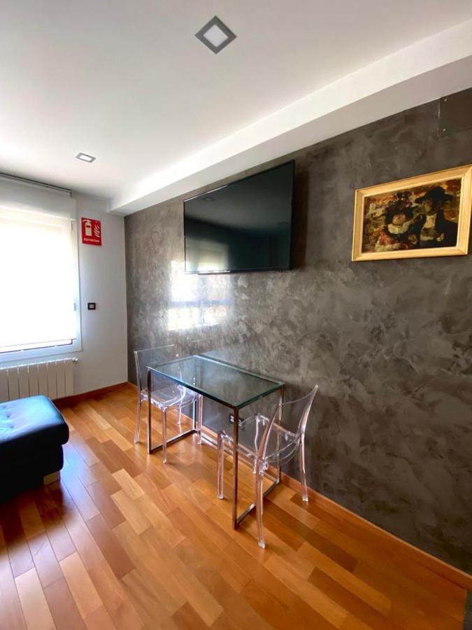 Grand Plaza Vega Appartement Burgo Buitenkant foto